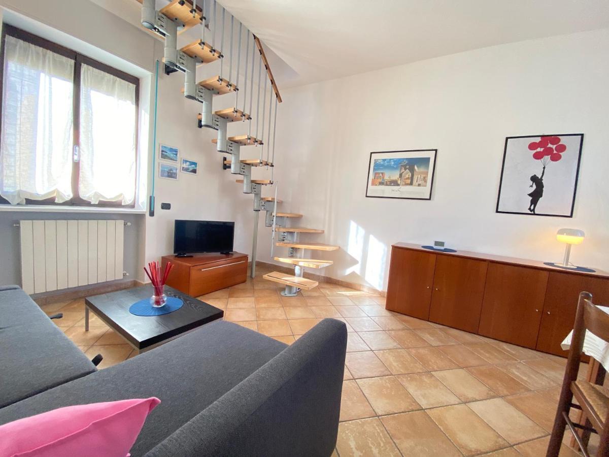 La Discografica, Elegante E Spaziosa Per Gruppi Apartment Trezzano Rosa Exterior photo